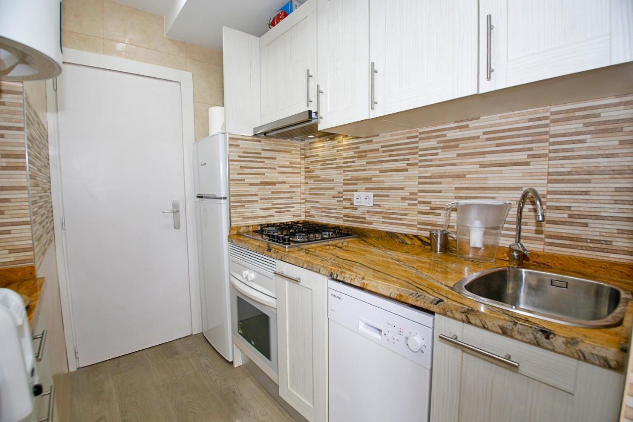 Turina Apartment -Ac Near Beach Аликанте Екстериор снимка