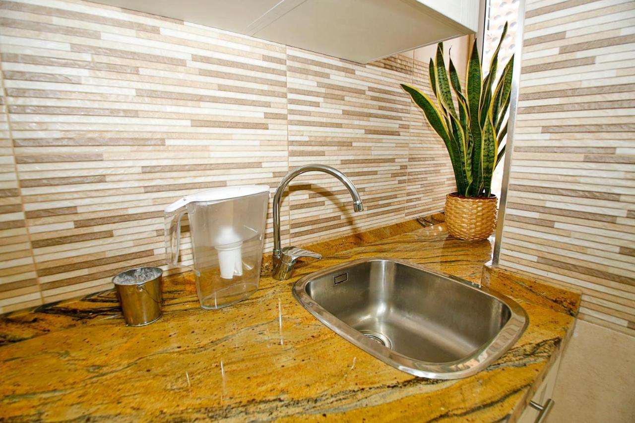 Turina Apartment -Ac Near Beach Аликанте Екстериор снимка